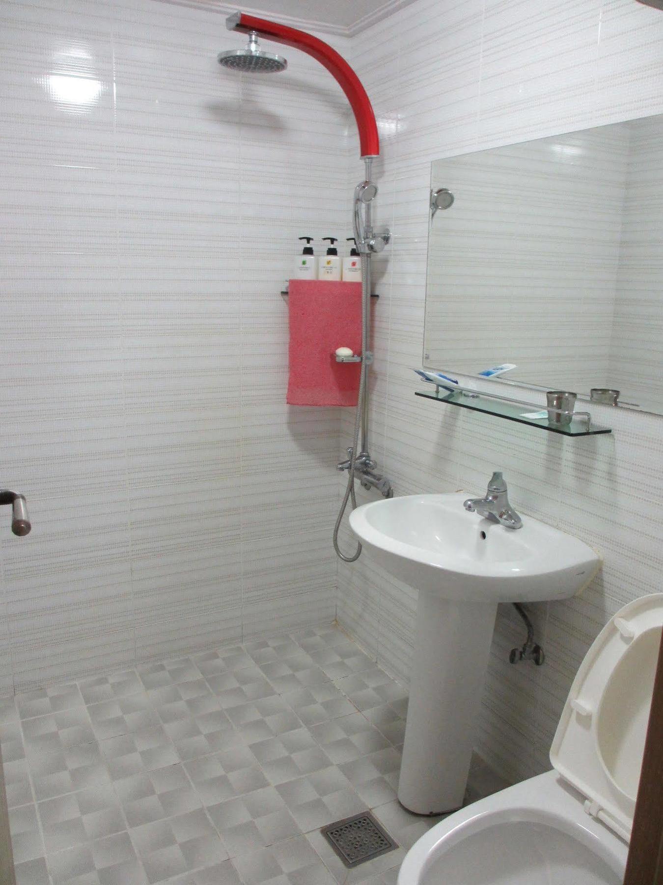 יאוסו Moiri Guesthouse מראה חיצוני תמונה